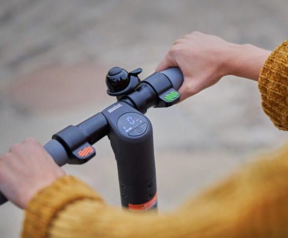 Ninebot <b>KickScooter E25E</b>